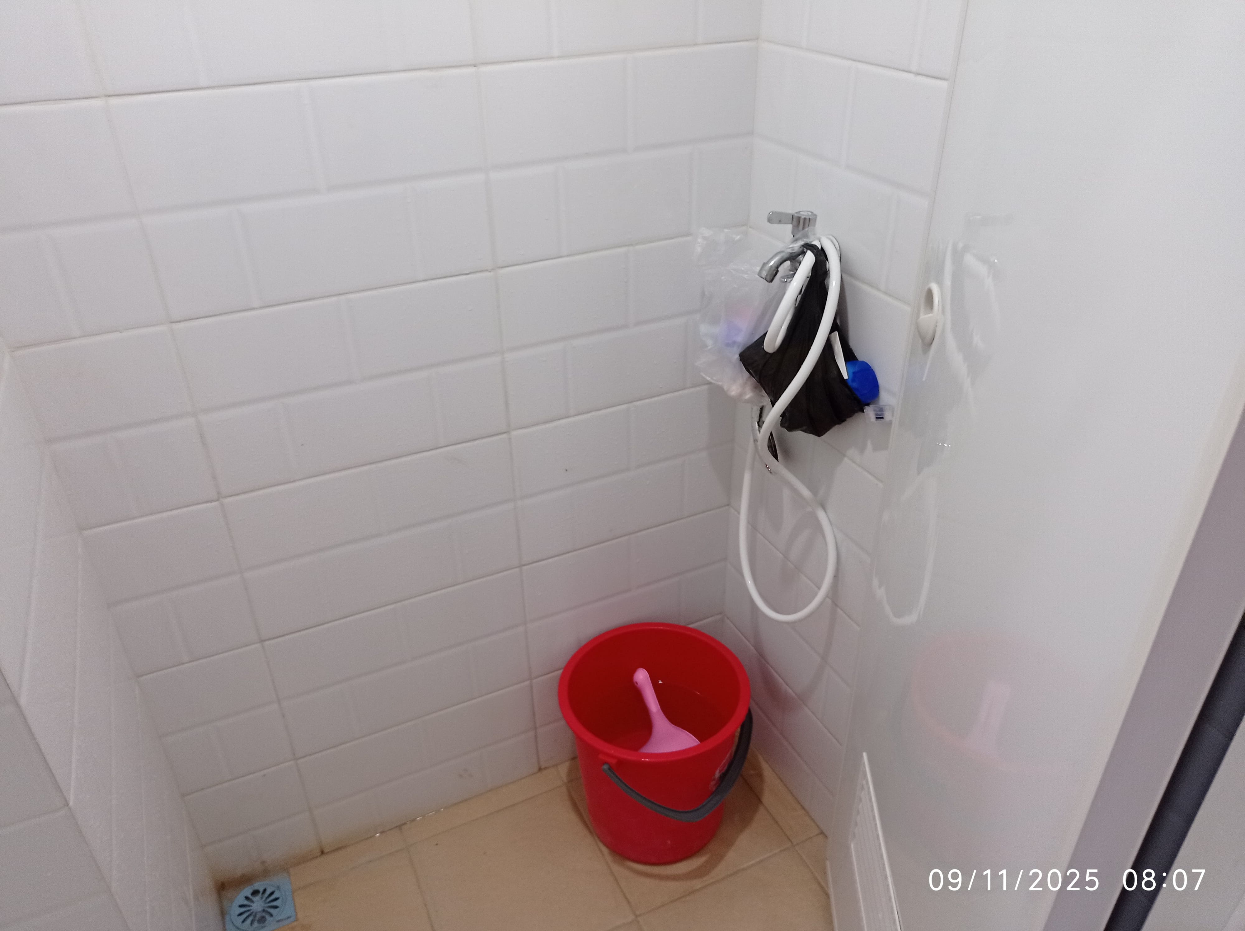 Foto Kamar F3 (Capsule Room)  Kost Surabaya